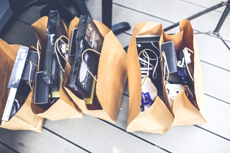 ecommerce-LA ROQUEBRUSSANNE-min_shop_shopping_bags_gift_brown_blank_market_product-722676
